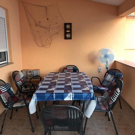 Apartman Luka Vir Apartment Екстериор снимка