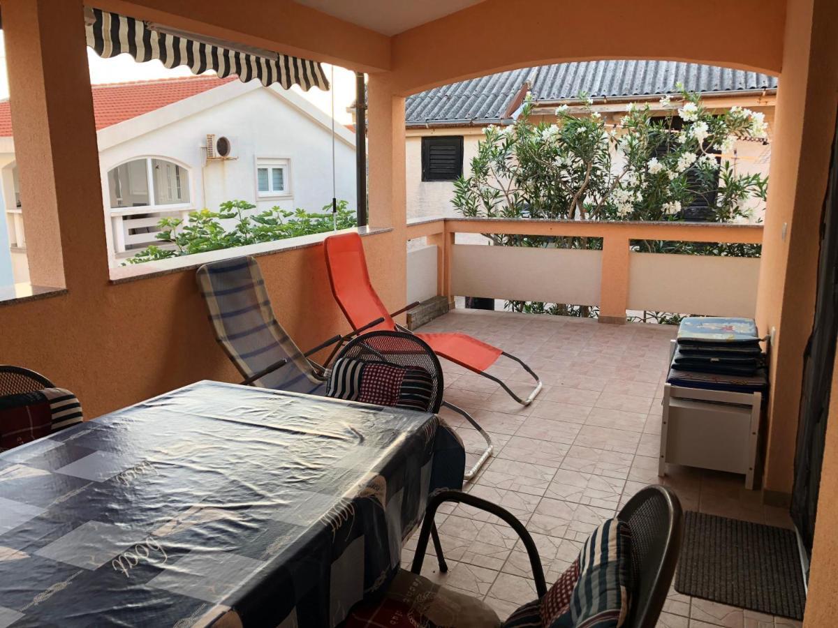 Apartman Luka Vir Apartment Екстериор снимка