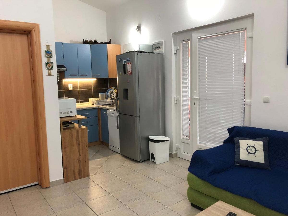 Apartman Luka Vir Apartment Екстериор снимка