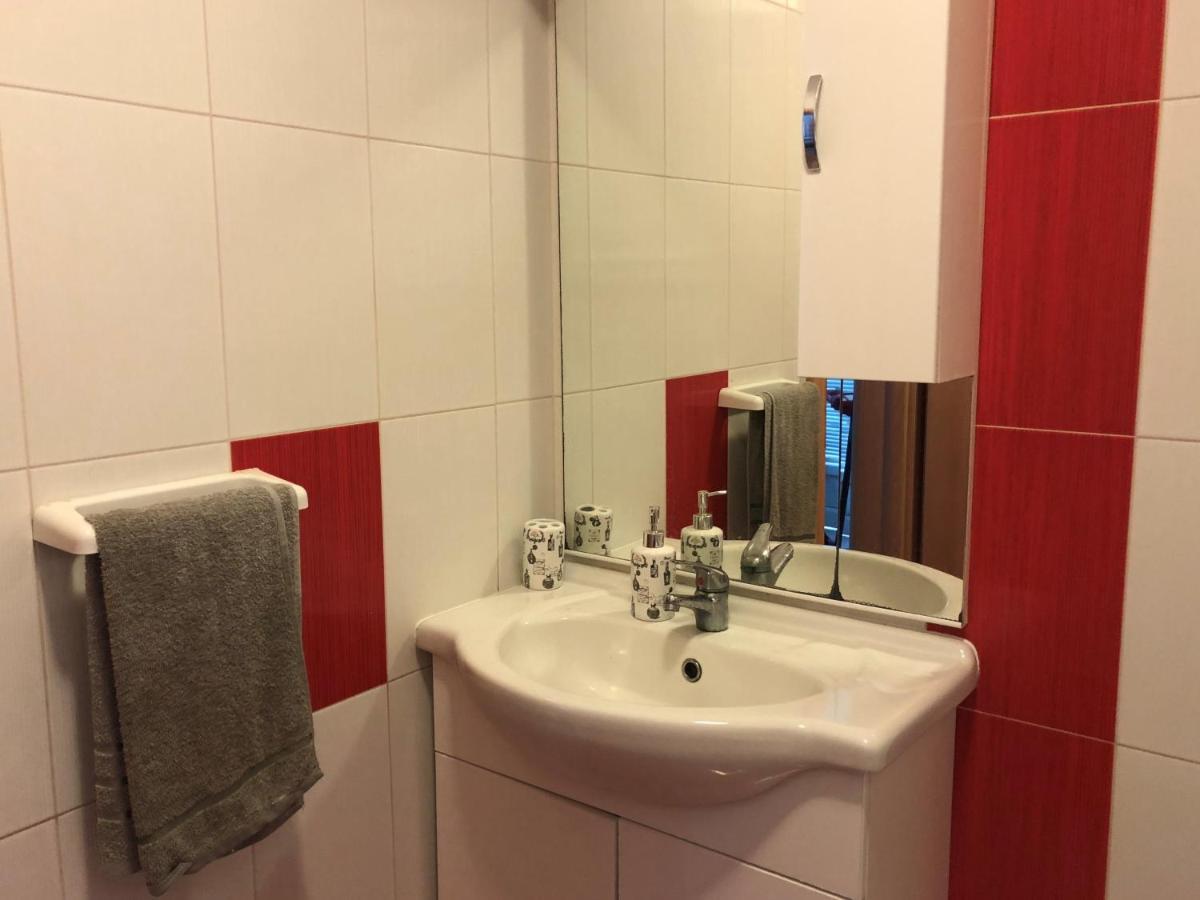Apartman Luka Vir Apartment Екстериор снимка