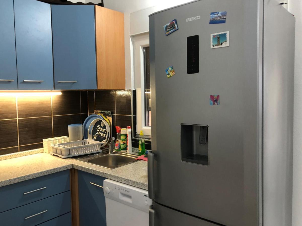 Apartman Luka Vir Apartment Екстериор снимка